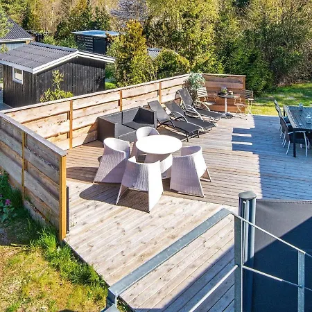 12 Person Holiday In * Ebeltoft