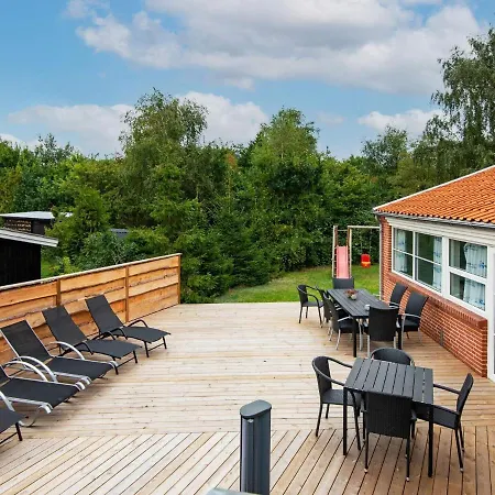 12 Person Holiday In Semesterbostad Ebeltoft