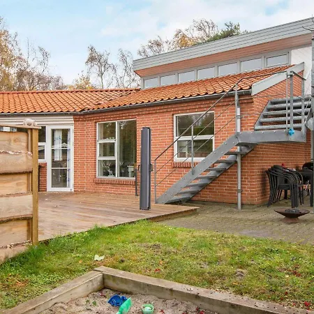 12 Person Holiday In Ebeltoft
